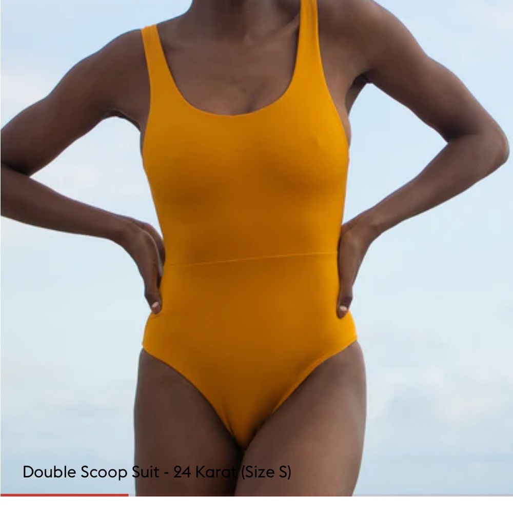 Left on Friday 24 Karat Women's Double Scoop One Piece Swimsuit